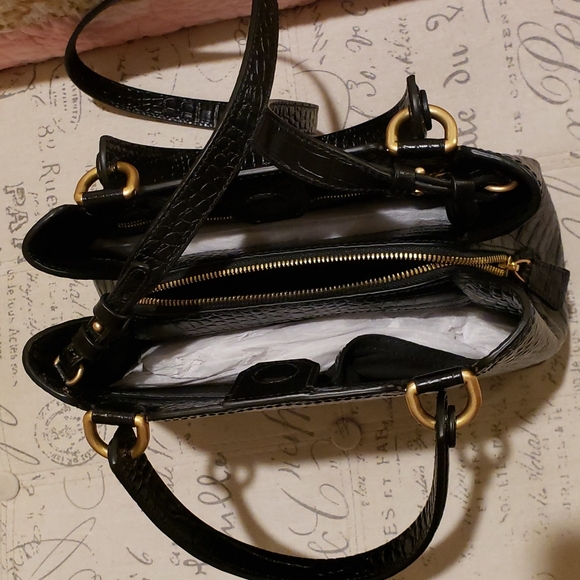 Emporio Armani St. Cocco Lucido Leather Shopping Tote - Picture 5 of 16